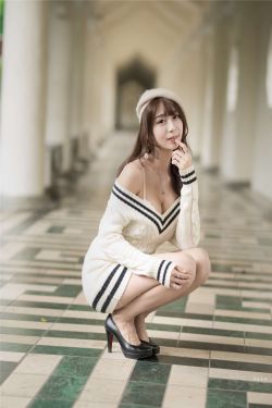 梁莹在公车被灌满JING液
